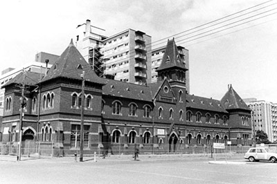 Historical photo of Kathleen Syme building in Carlton